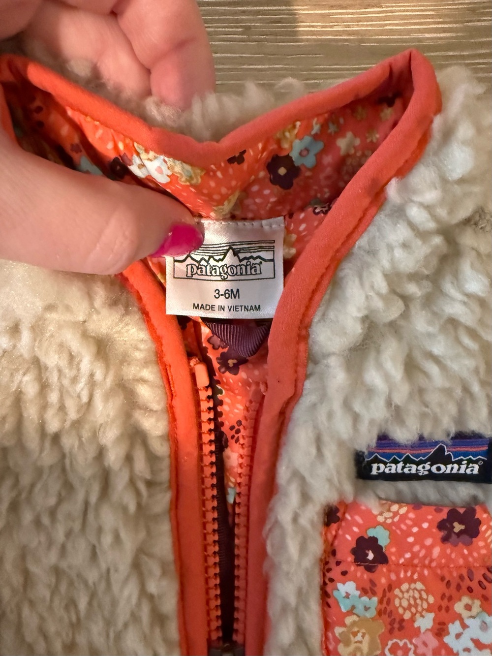 Patagonia Infant Sherpa Fleece Jacket, 3-6 Months - Picture 2 of 4